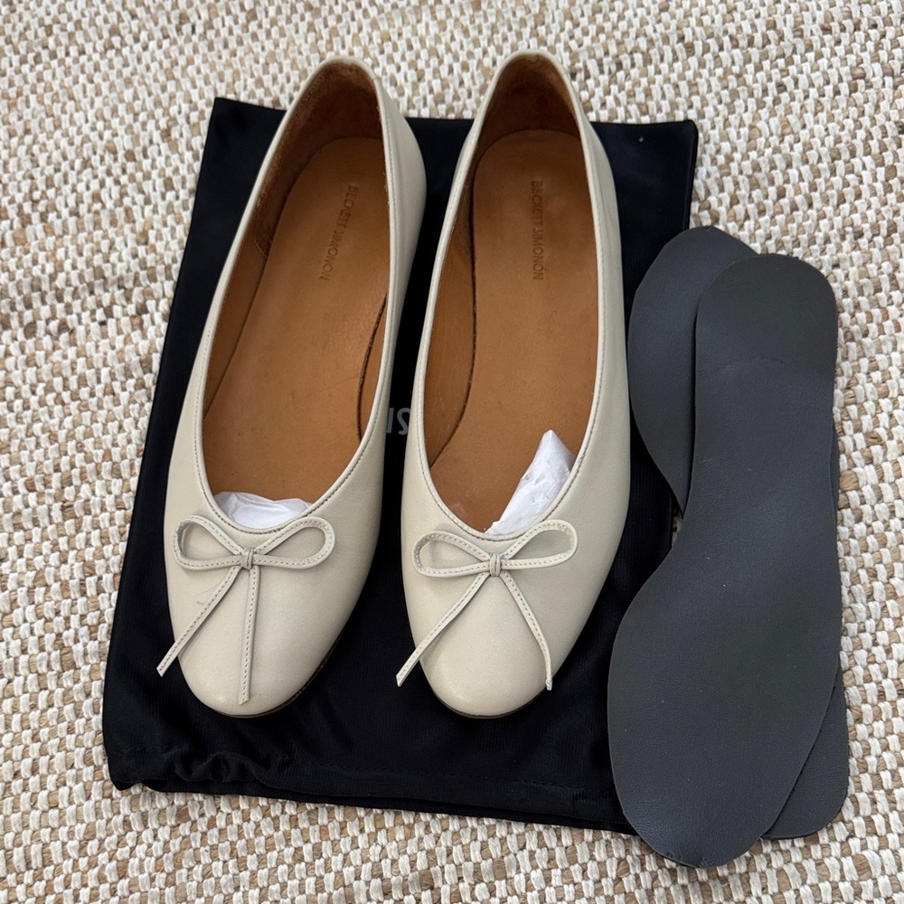 Beckett Simonon Cream leather Ballet Flats 9.5 with insole or 10